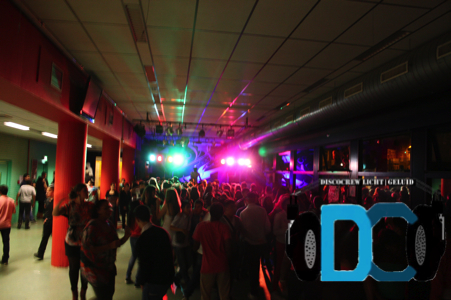 DiscoCrew schoolfeest den haag dj muziek licht geluid huren