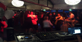 DiscoCrew drive-in show licht en geluid den haag gekleurd licht