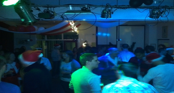 DiscoCrew drive-in show licht en geluid den haag disco feest club achilles DiscoCrew drive-in show licht en geluid den haag disco feest club achilles